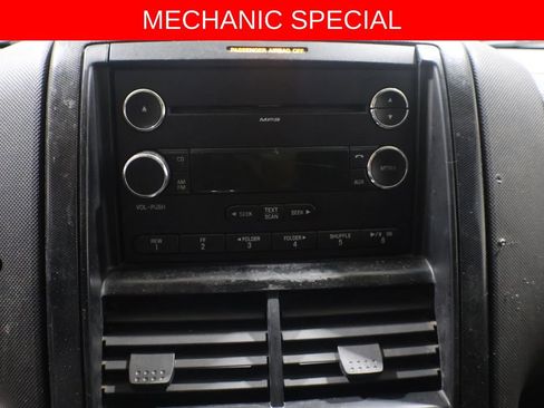 Used 2010 Ford Explorer XLT AWD/4WD image 22
