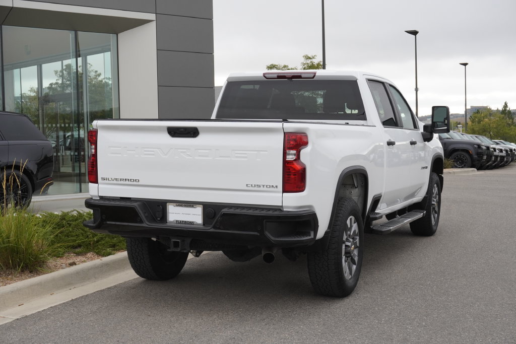 Used 2025 Chevrolet Silverado 2500 Custom w/ Custom Value Package AWD/4WD image 2
