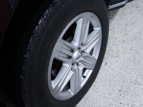 Used 2019 Ford Expedition XLT w/ Equipment Group 202A RWD image 38