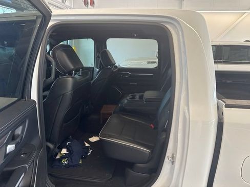 Used 2025 RAM 1500 Laramie w/ Sport Appearance Package AWD/4WD image 6