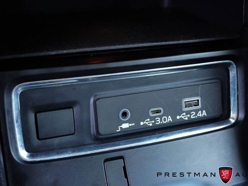Used 2024 Subaru Ascent Limited image 40