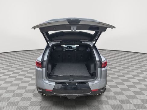 Used 2025 Chevrolet Blazer RS w/ Driver Confidence II Package image 5