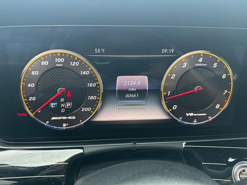 Certified 2019 Mercedes-Benz E 63 AMG S image 9