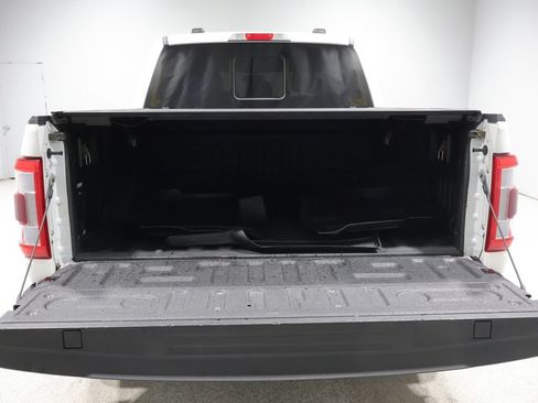 Used 2023 Ford F150 Lariat AWD/4WD image 4