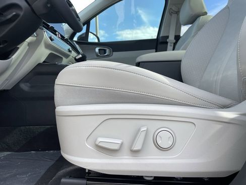 New 2026 Kia Sorento X-Line EX image 21