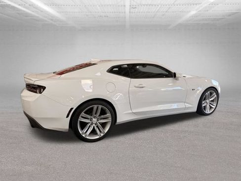 Used 2016 Chevrolet Camaro LT RWD image 24