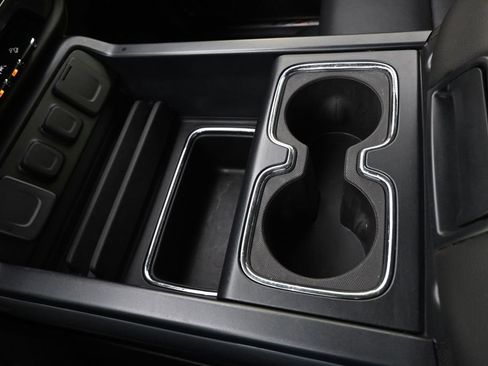 Used 2018 Chevrolet Silverado 1500 LTZ Z71 w/ Redline Edition image 33