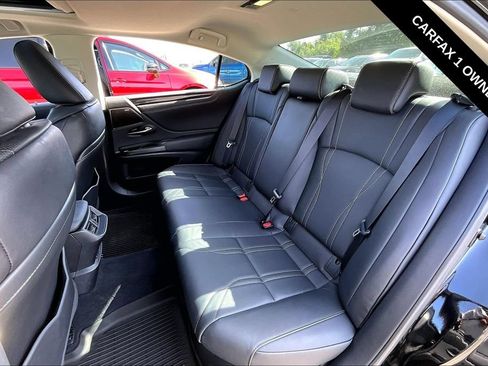 Used 2021 Lexus ES 300h w/ Accessory Package 2 FWD image 6