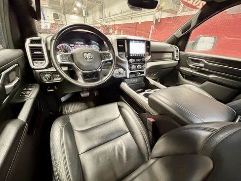 Used 2022 RAM 1500 Big Horn AWD/4WD image 18