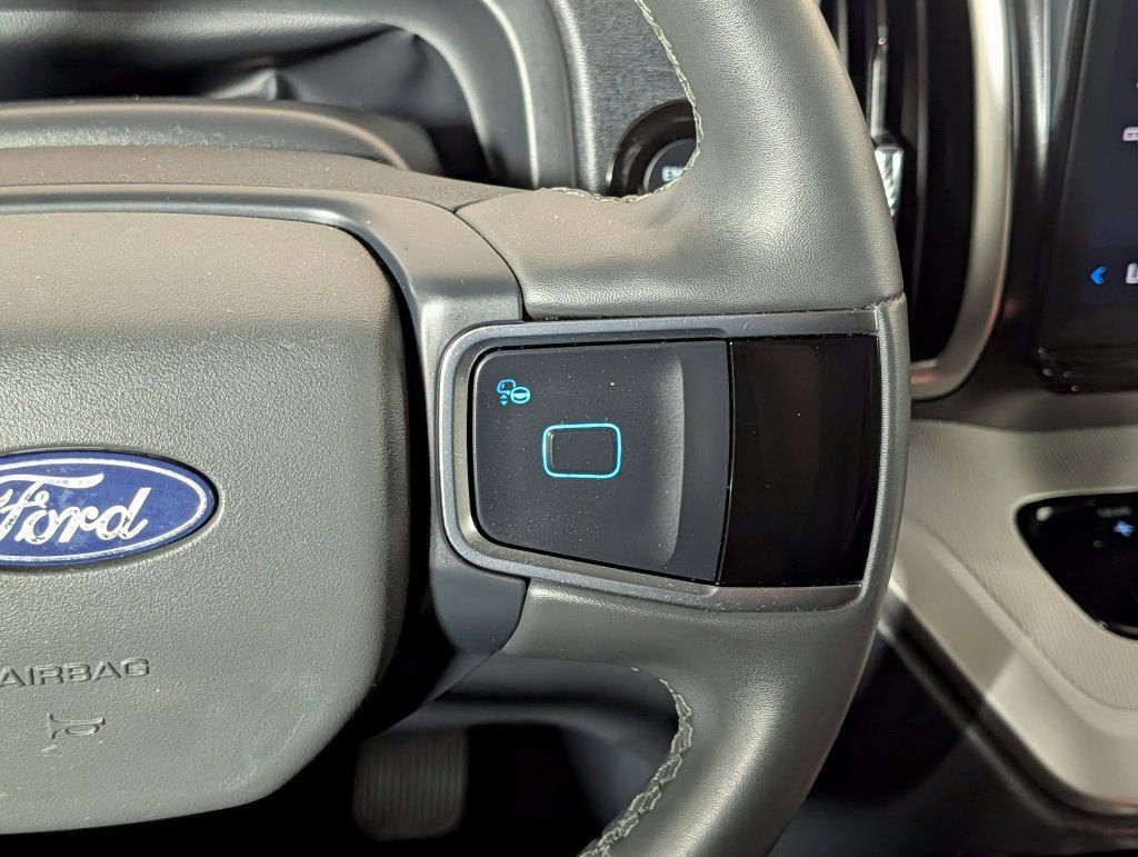 Certified 2025 Ford Expedition Active RWD image 19