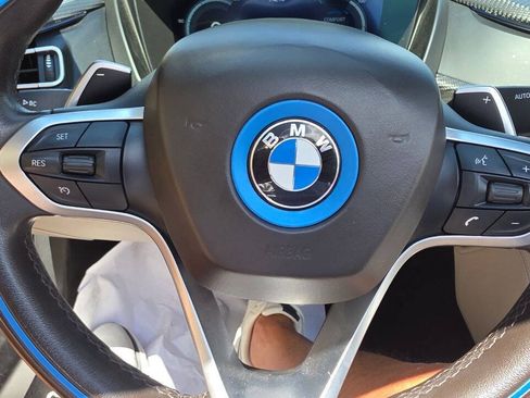 Used 2019 BMW i8 Roadster AWD/4WD image 34