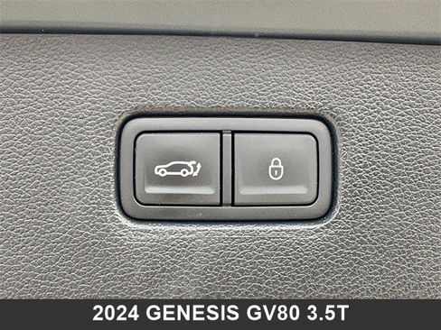 Used 2024 Genesis GV80 3.5T w/ Prestige Package image 18