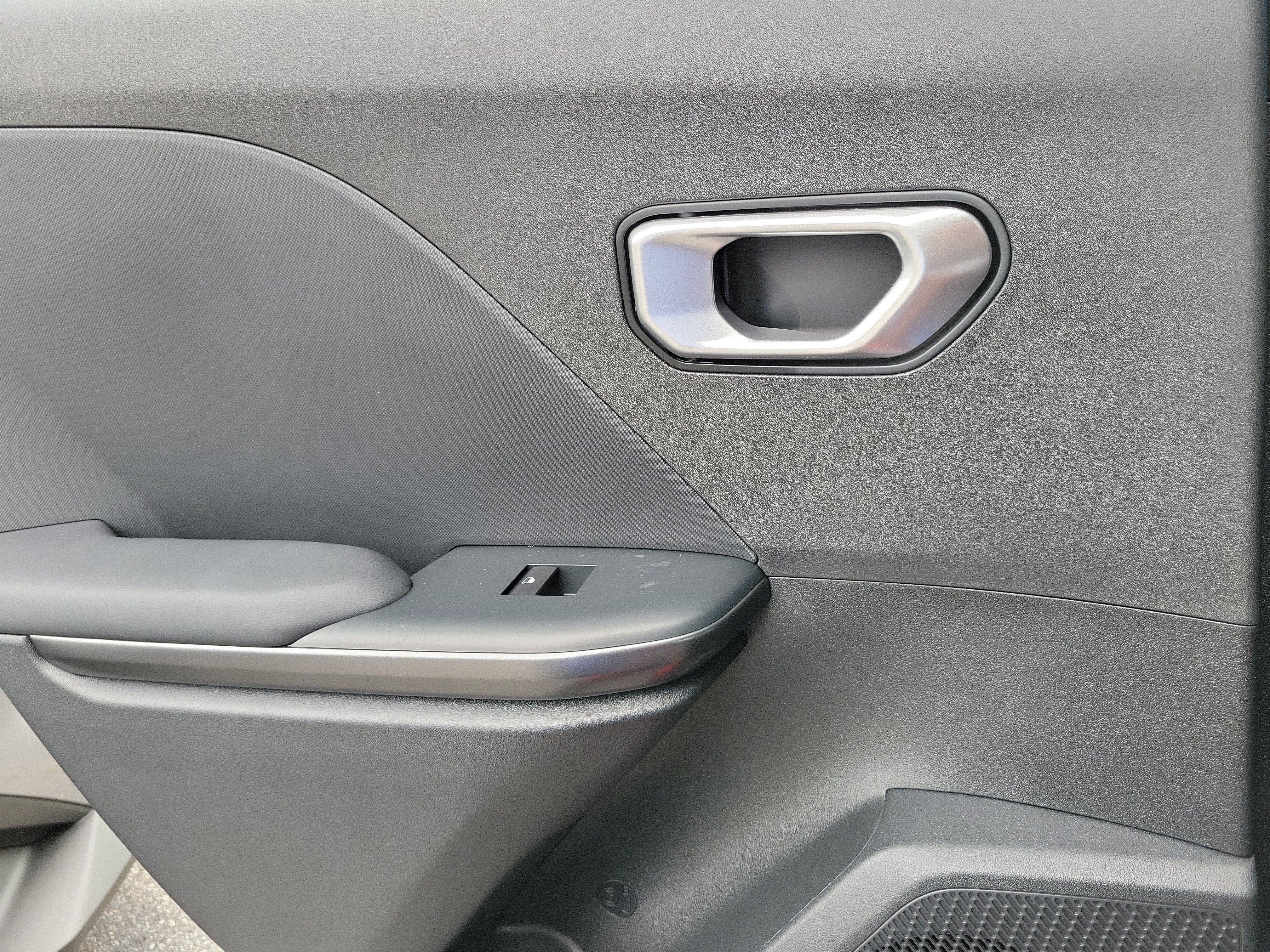 New 2026 Kia K4 FWD image 13