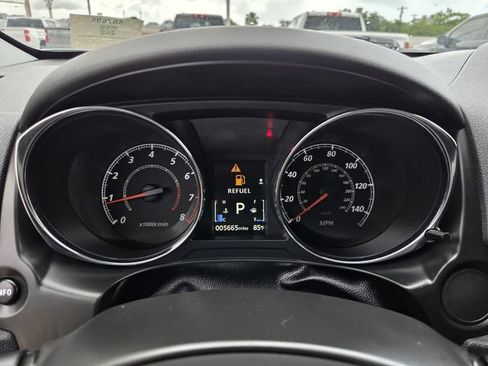 Used 2025 Mitsubishi Outlander Sport LE AWD/4WD image 8