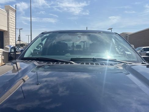 Used 2024 Ford F250 Lariat w/ Lariat Ultimate Package AWD/4WD image 6