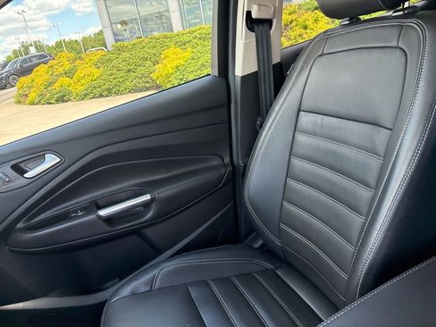 Used 2018 Ford Escape SEL FWD image 22