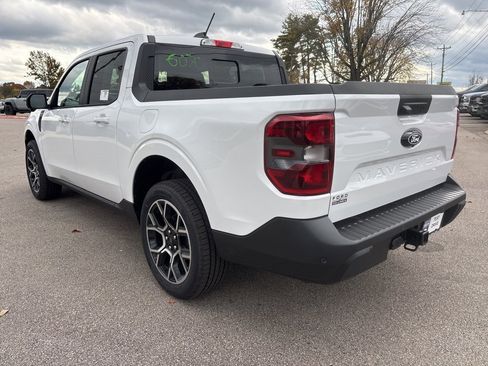 Used 2025 Ford Maverick Lariat w/ 4K Tow Package image 6