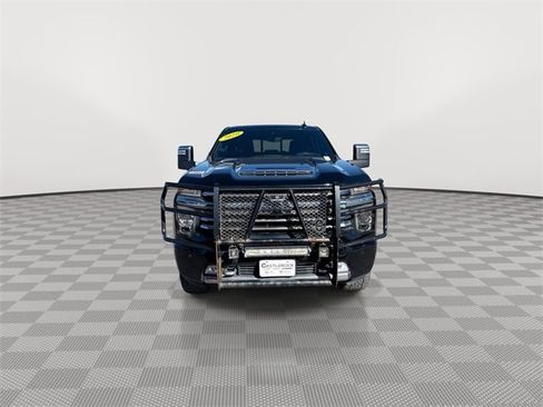 Used 2020 Chevrolet Silverado 2500 High Country w/ Z71 Off-Road Package image 3