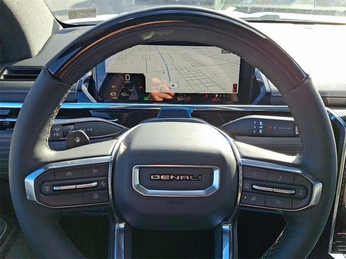 New 2025 GMC Sierra EV Denali image 9