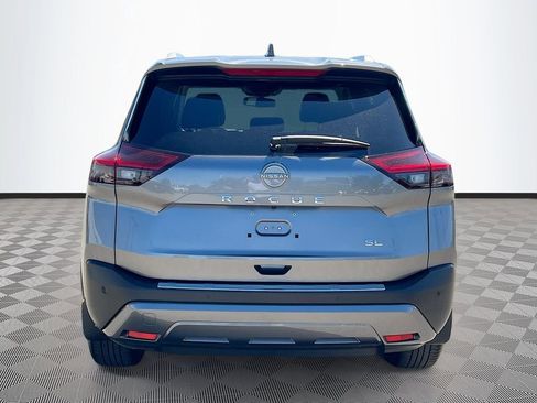 Used 2023 Nissan Rogue SL w/ SL Premium Package FWD image 6