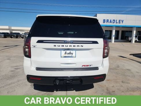 Certified 2023 Chevrolet Suburban RST w/ Luxury Package AWD/4WD image 5