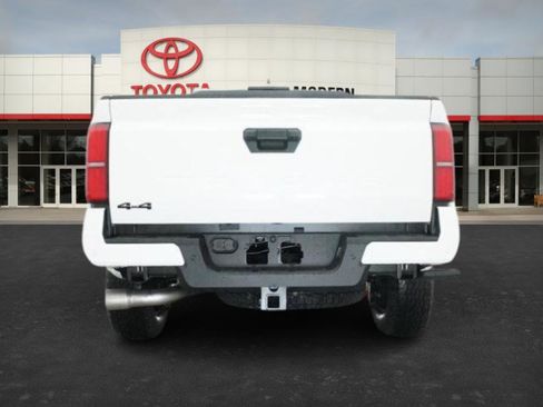 New 2026 Toyota Tacoma TRD Off-Road AWD/4WD image 17
