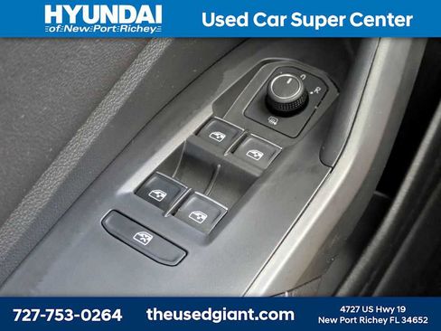 Used 2024 Volkswagen Jetta Sport FWD image 26