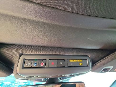 Used 2024 Chevrolet Corvette Stingray Preferred Cpe w/ Z51 Performance Package RWD image 16