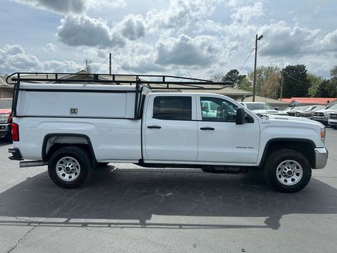 Used 2018 GMC Sierra 3500 4x4 Crew Cab w/ Sierra Convenience Package image 4