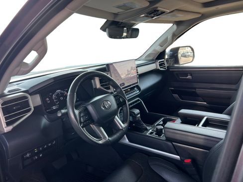 Used 2024 Toyota Tundra Limited image 9