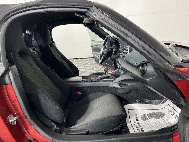 Used 2016 MAZDA MX-5 Miata Sport RWD image 31