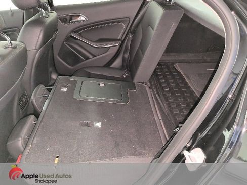 Used 2015 Mercedes-Benz GLA 250 GLA 250 image 34