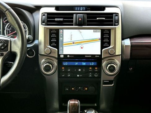 Used 2023 Toyota 4Runner Limited AWD/4WD image 30