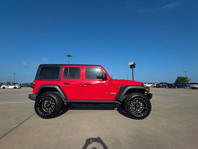 Used 2018 Jeep Wrangler Unlimited Sport S AWD/4WD image 6