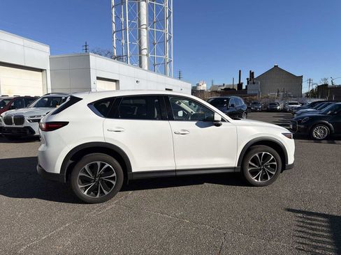 Used 2023 MAZDA CX-5 AWD 2.5 S w/ Premium Plus Pkg image 6