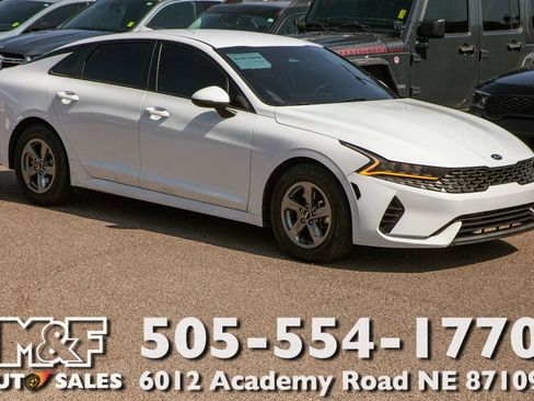 Used 2021 Kia K5 LXS FWD image 1