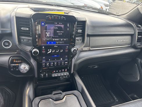 Used 2020 RAM 1500 Limited image 10