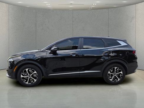 Used 2023 Kia Sportage EX FWD image 9