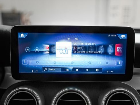 Certified 2022 Mercedes-Benz GLC 300 image 20