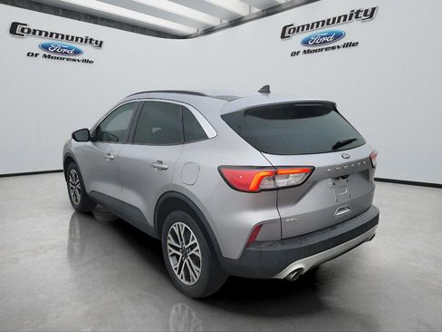 Used 2021 Ford Escape SEL image 6