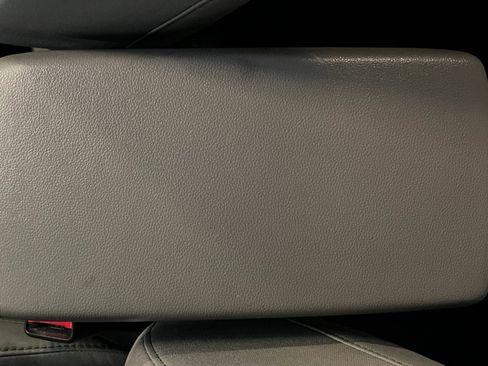 Used 2017 Hyundai Elantra SE image 22