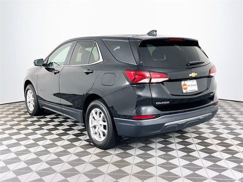 Used 2023 Chevrolet Equinox LT w/ Driver Convenience Package image 6