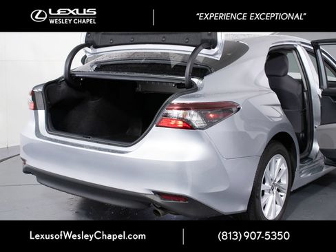 Used 2023 Toyota Camry LE FWD image 12