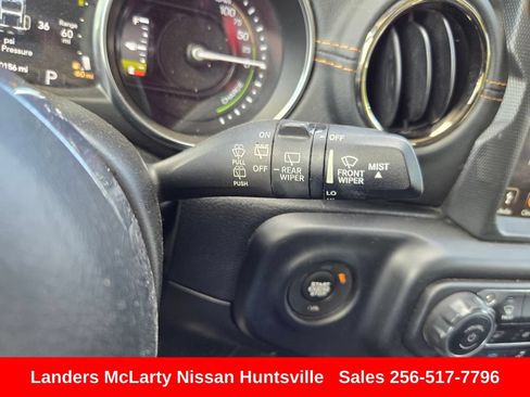 Used 2021 Jeep Wrangler Unlimited Sahara AWD/4WD image 22