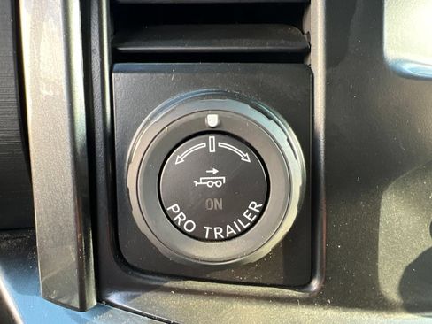 Used 2022 Ford F150 XLT w/ Equipment Group 301A Mid AWD/4WD image 29