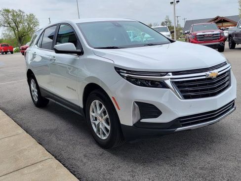 Certified 2023 Chevrolet Equinox LT image 2