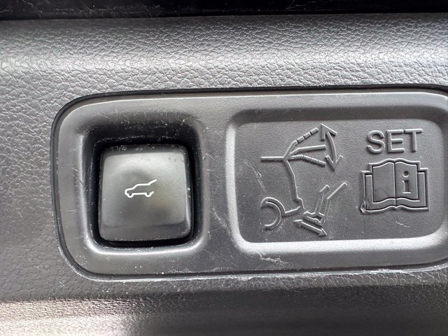 Certified 2022 Ford Expedition Limited AWD/4WD image 16