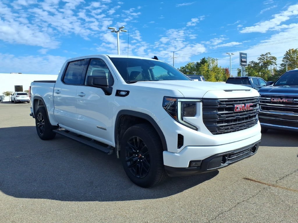 Used 2026 GMC Sierra 1500 Elevation AWD/4WD image 3
