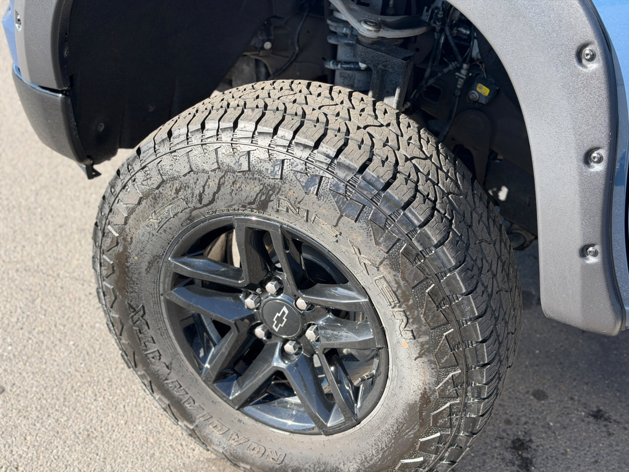 Used 2024 Chevrolet Silverado 1500 LT Trail Boss w/ Convenience Package II AWD/4WD image 22