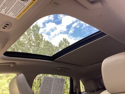 Used 2022 Lincoln Nautilus Reserve w/ Equipment Group 201A image 68